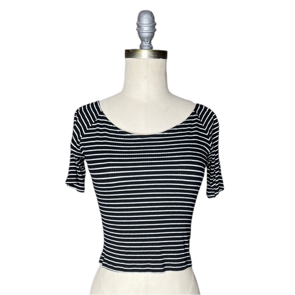 Silence + Noise Ribbed Striped Crop Top size L